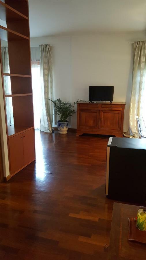 רומא Trastevere Apartment מראה חיצוני תמונה