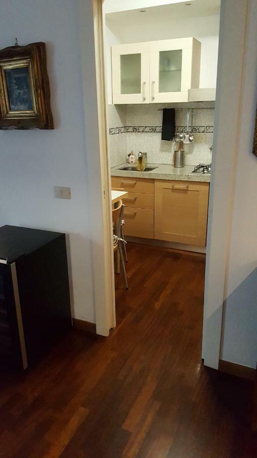 רומא Trastevere Apartment מראה חיצוני תמונה