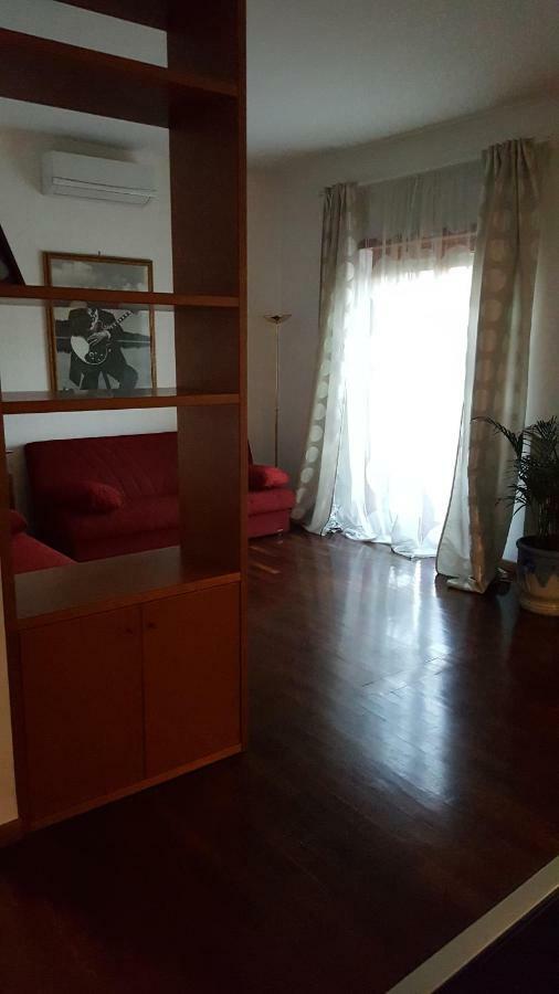 רומא Trastevere Apartment מראה חיצוני תמונה