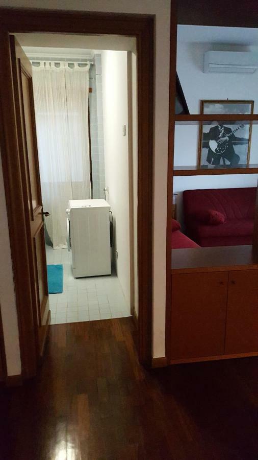 רומא Trastevere Apartment מראה חיצוני תמונה