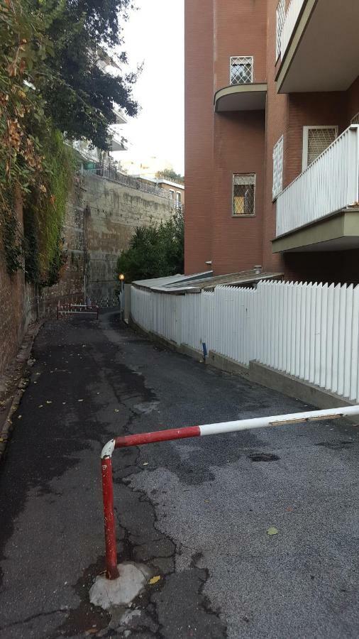 רומא Trastevere Apartment מראה חיצוני תמונה
